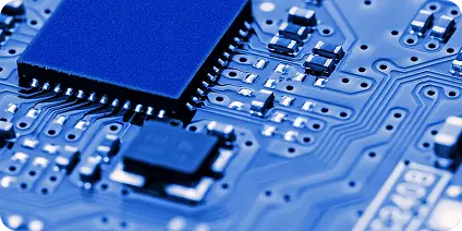 Oscillating crystals and SMD crystals for wireless